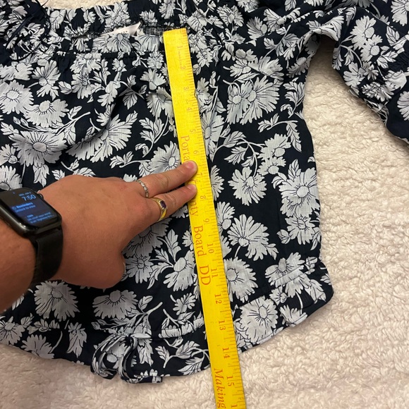 NWOT Lauren Conrad  Off the Shoulder Puff Ruffle Sleeve Blouse - Picture 6 of 8